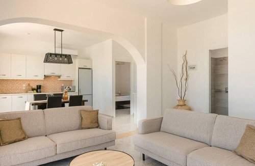 Vlachata Villa | Villa George with Private Pool