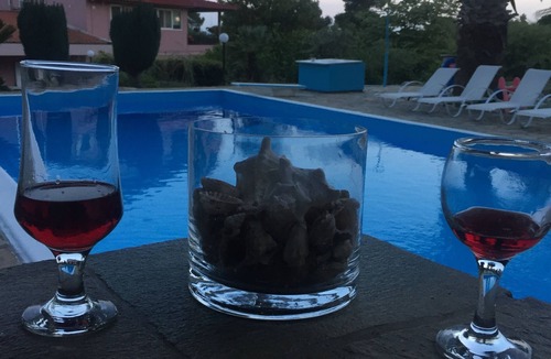 Oropos House | VILLA GLENDA, VARNAVA