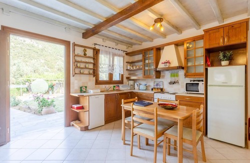 Skopelos Town Villa | Villa Glysteri - Two Bedroom Villa, Sleeps 5