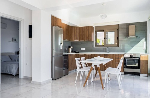 Kiotari Villa | Villa Halie - Three Bedroom Villa, Sleeps 6