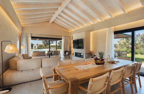 Almiros Beach Villa | Villa Hydria. Just a few meters from the sandy beach of Almyros.