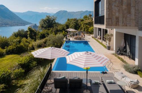 Dobrota Villa | Villa Invicta with 17m pool and bay view
