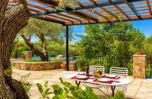 Skopelos Villa | Villa Ioanna