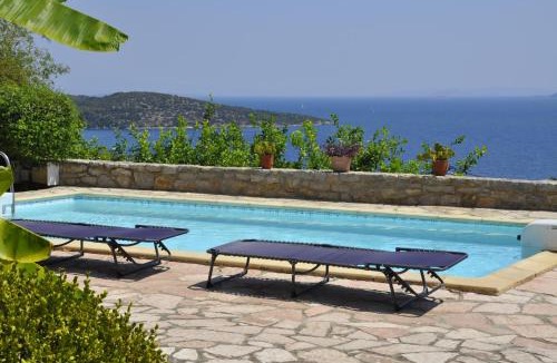 Melissopetra Villa | Villa Irini
