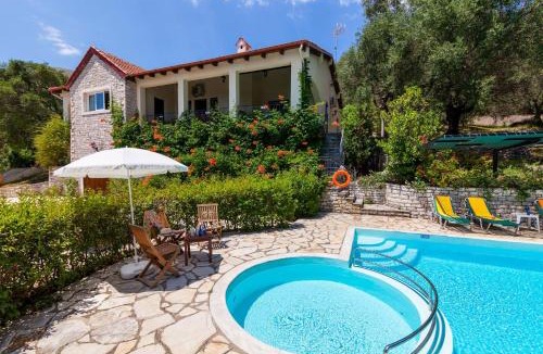Barbati Villa | Villa Irini Nissaki Corfu Beach Villa