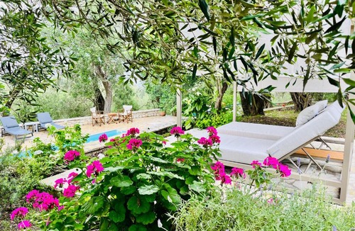 Magazia Villa | Villa Isabella