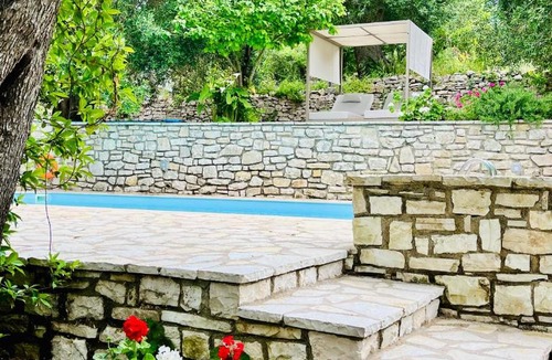 Magazia Villa | Villa Isabella
