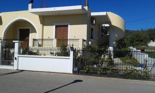 South Rhodes Villa | Villa Kiki