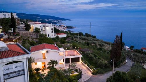 Dobra Voda Villa | Villa Kolovic Sea View