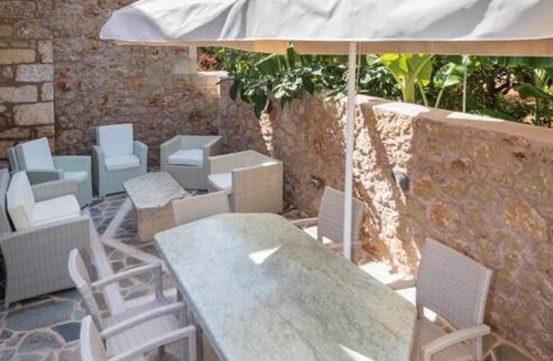Lefktron Villa | Villa Lakonia in Stoupa