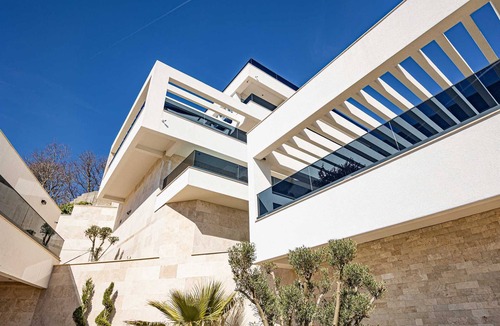Vitici Villa | Villa Lea with Private Pool