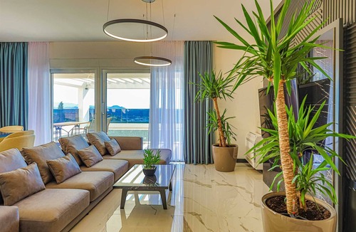 Vitici Villa | Villa Lea with Private Pool