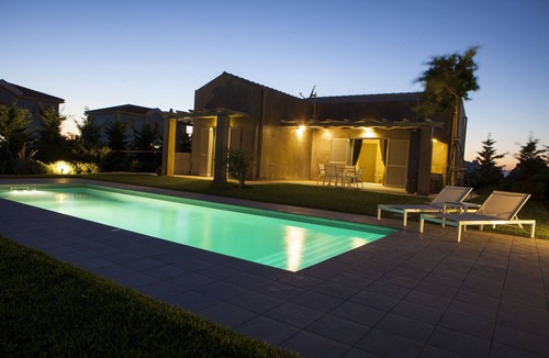 Svoronata Villa | VILLA LEFTERIS - LUXURY VILLA WITH PRIVATE POOL