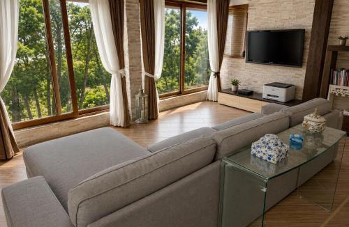 Susanj Villa | Villa Leo
