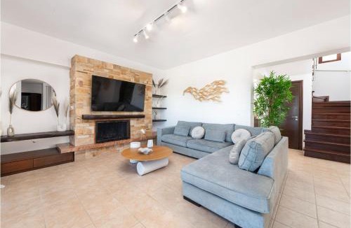 Faliraki Villa | Villa Leyland