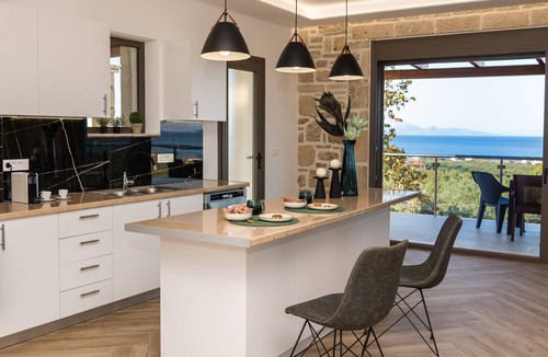 Neromilos Villa | Villa Licaj - 4 Bedroom Villa With Private Pool