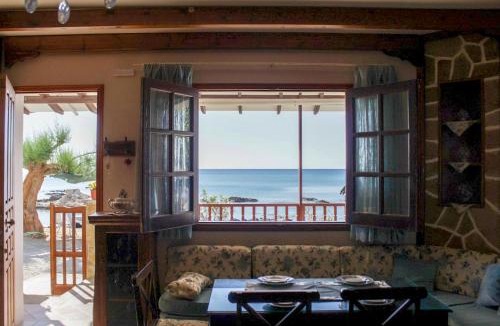 Stegna Apartment | Villa Limnioni