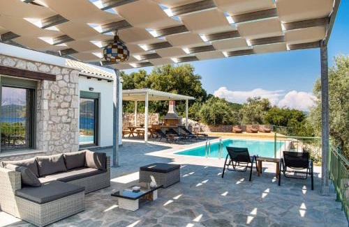 Episkopos Villa | Villa Loulou by Villa Plus