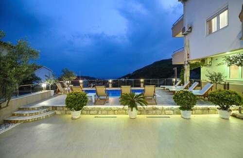 Boreti Apartment | Villa Lux Rajović