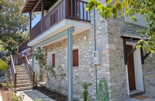 Zagora-Mouresi House | Villa Magnolia