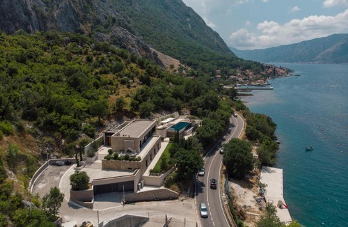 Orahovac Villa | Villa Mandragora