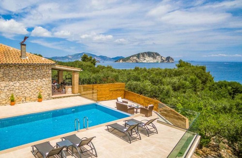 Marathias Villa | VILLA MARATHONISI