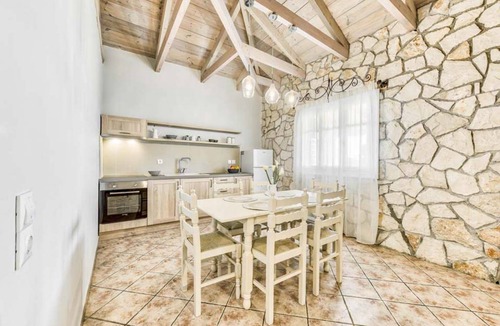 Marathias Villa | Villa Marathonisi with private pool