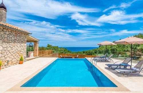 Marathias Villa | VILLA MARATHONISI