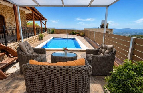 Skourvoula Villa | Villa Maria Christina with Private Pool in Crete