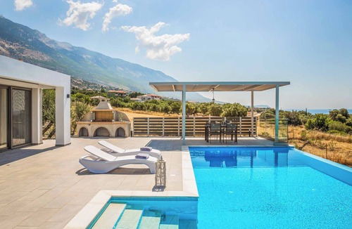 Karavados Villa | Villa Maria Theo - One Bedroom Villa, Sleeps 2