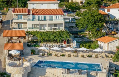 Lapcici Villa | Villa Marija * with private pool