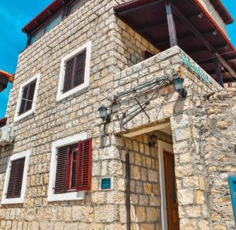 Ulcinj Apartment | Villa Marinero