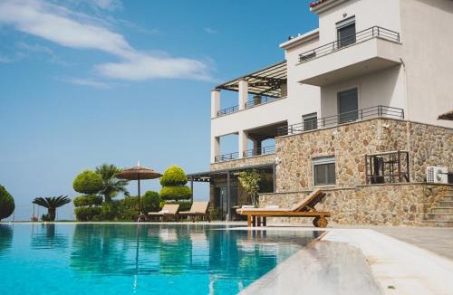 Kontos Villa | Villa Marini Aegina - Panoramic Sea Views, Pool side retreats & privacy