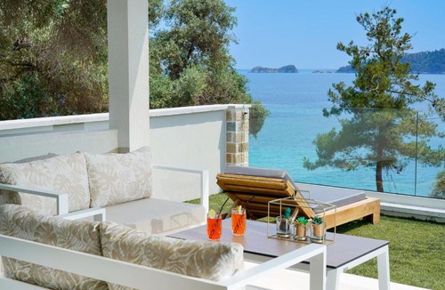 Chrisi Ammoudia Villa | Villa Marion