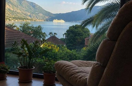 Orahovac House | Villa Meditation: Private Bay of Kotor Villa, Sea View & Walk to Beach