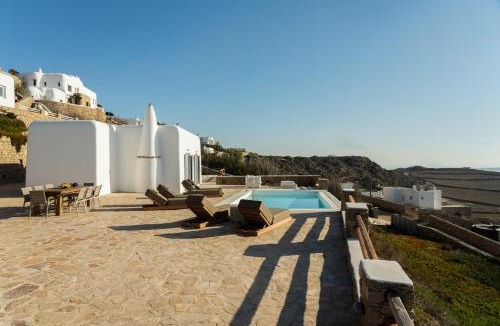 Faros Armenistis Villa | Villa Mezcal by Mykonos Mood