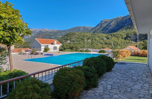 Sveti Stefan Villa | Villa Mihajlo - Three Bedroom Villa, Sleeps 6
