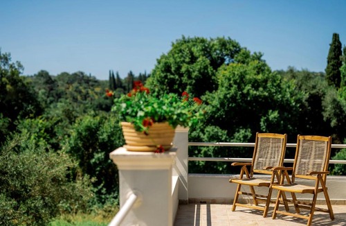 Agios Markos Villa | Villa Mila with private pool by Olivestone Village