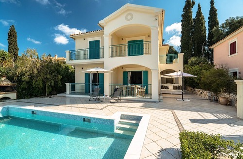Kaligata Apartment | Villa Millianna Exclusive Apartment with Sea View, Wi-Fi, and Air Conditioning