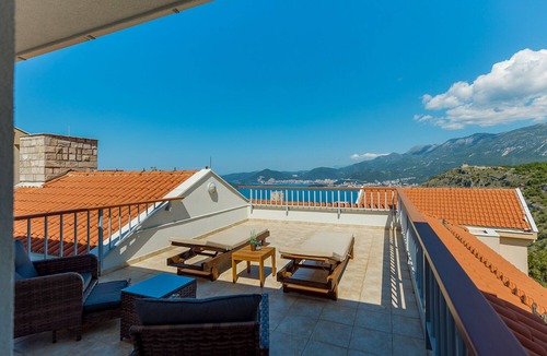 Sveti Stefan Villa | Villa Milovan - Three Bedroom Villa, Sleeps 6