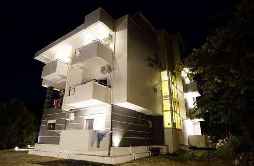 Borsh Hotel | Villa Mimoza