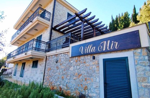 Zvinje Villa | Villa Mir is the beautiful place for vacation.