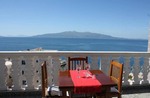 Kodrra Hotel | Villa Mucho