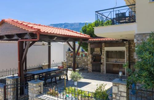 Golden Beach Apartment | Villa Nektaria