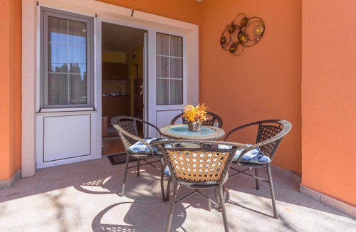 Sutomore Apartment | Villa Nena - Spacious Apartment in Peaceful Location