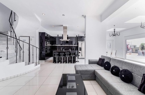 Gennadi Villa | Villa Nepeta - Four Bedroom Villa, Sleeps 11