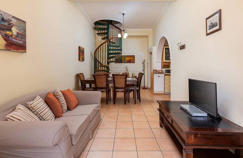 Katavolos Villa | Villa Nikos by Tsiolis family ★ shared pool