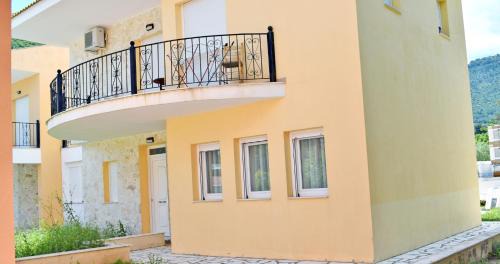Skala Rachoniou House | Villa Nina