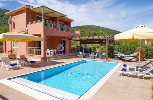 Chaliotata Villa | Villa Nireaus