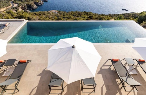 Kardamyli Villa | Villa Nupadi